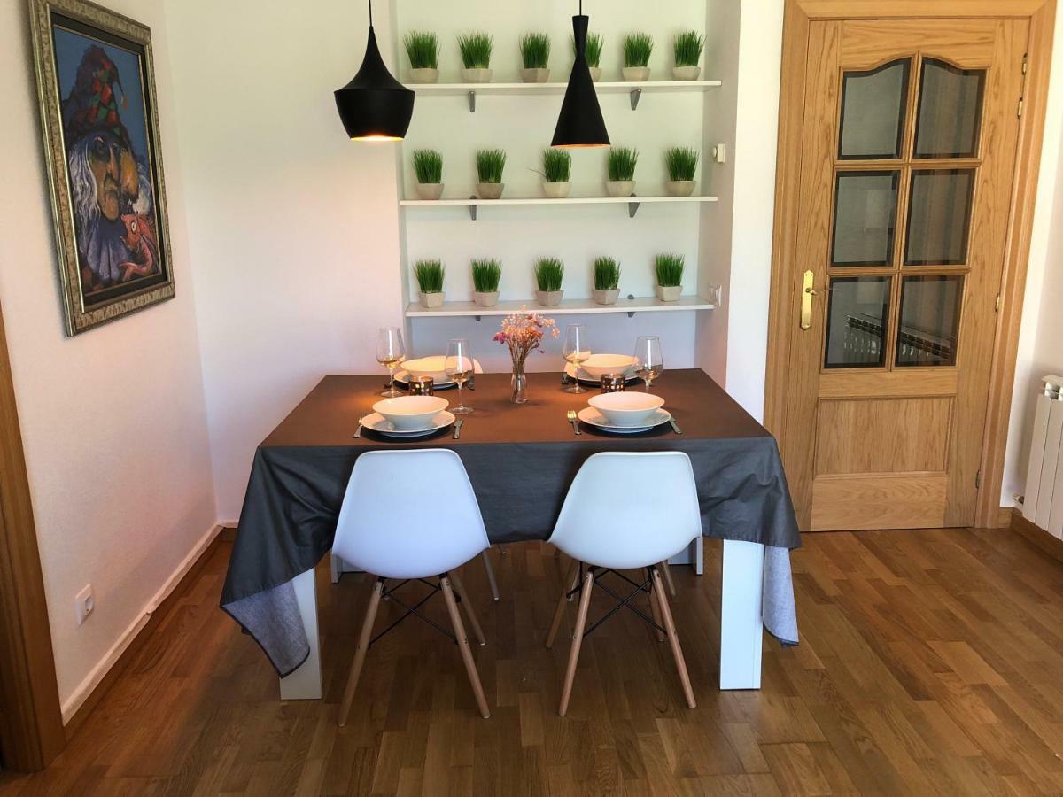 Apartamento Ezcaray Con Piscina Zorraquin Bagian luar foto