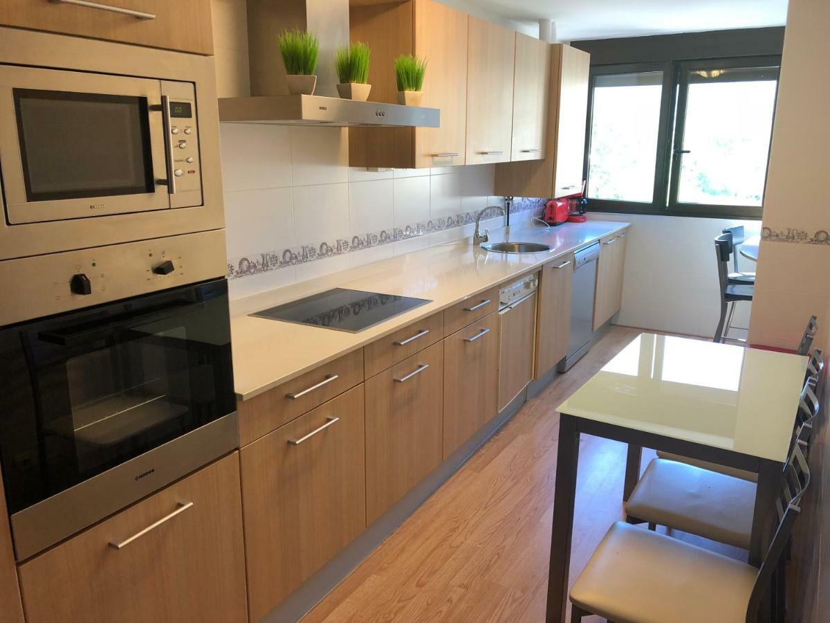 Apartamento Ezcaray Con Piscina Zorraquin Bagian luar foto