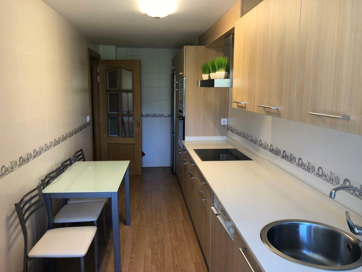 Apartamento Ezcaray Con Piscina Zorraquin Bagian luar foto